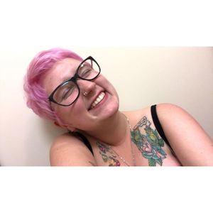 Meet your Posher, Alexandra